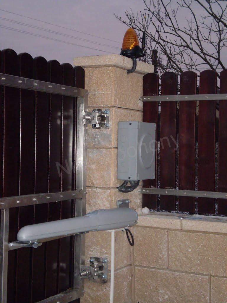 NICE WINGO 3524  WINGO pohon pre krídlovú bránu do 3,5m/ krídlo, WG3524 (24V, 85W, 1500N)