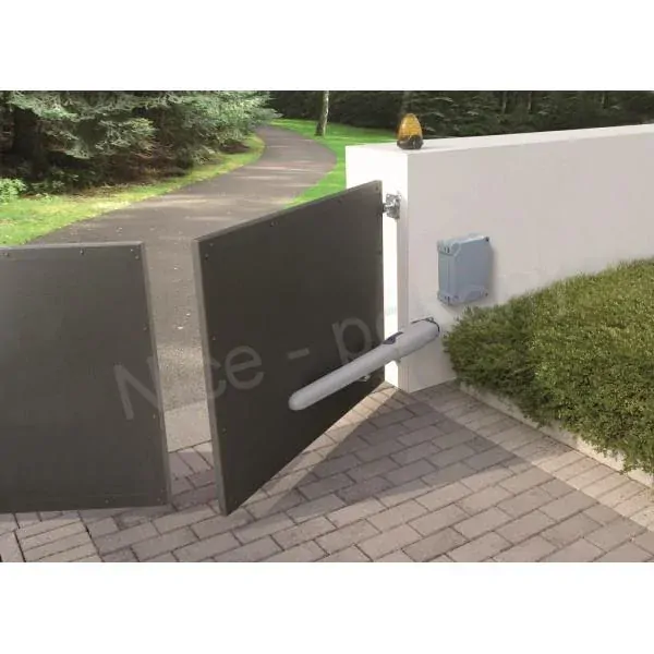 WINGO3524KCE sada pre krídlovú bránu do 3,5m/ krídlo, 2x WG3524 (24V, 85W, 1500N), 2x FLO2RE, 1xMC424R10 (vstavaný prijímač)