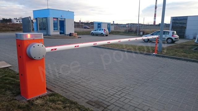 N LBAR8-KIT automatická závora do 8m (24V, 160W, 400Nm) s elektronikou BCU1, 1x XBA17, 2x XBA14,1x XBA9, 2x XBA13, 1x SMXI, 1x ON2E, 1pár EPMB, 1x XBA7