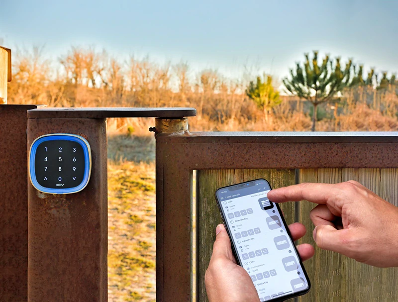 Key EGKTB1 tlačítkový káblový spínač, LED RGB podsvietenie, Rainbow farebná LED funkcia, potrebný decodér 9 EGKD2