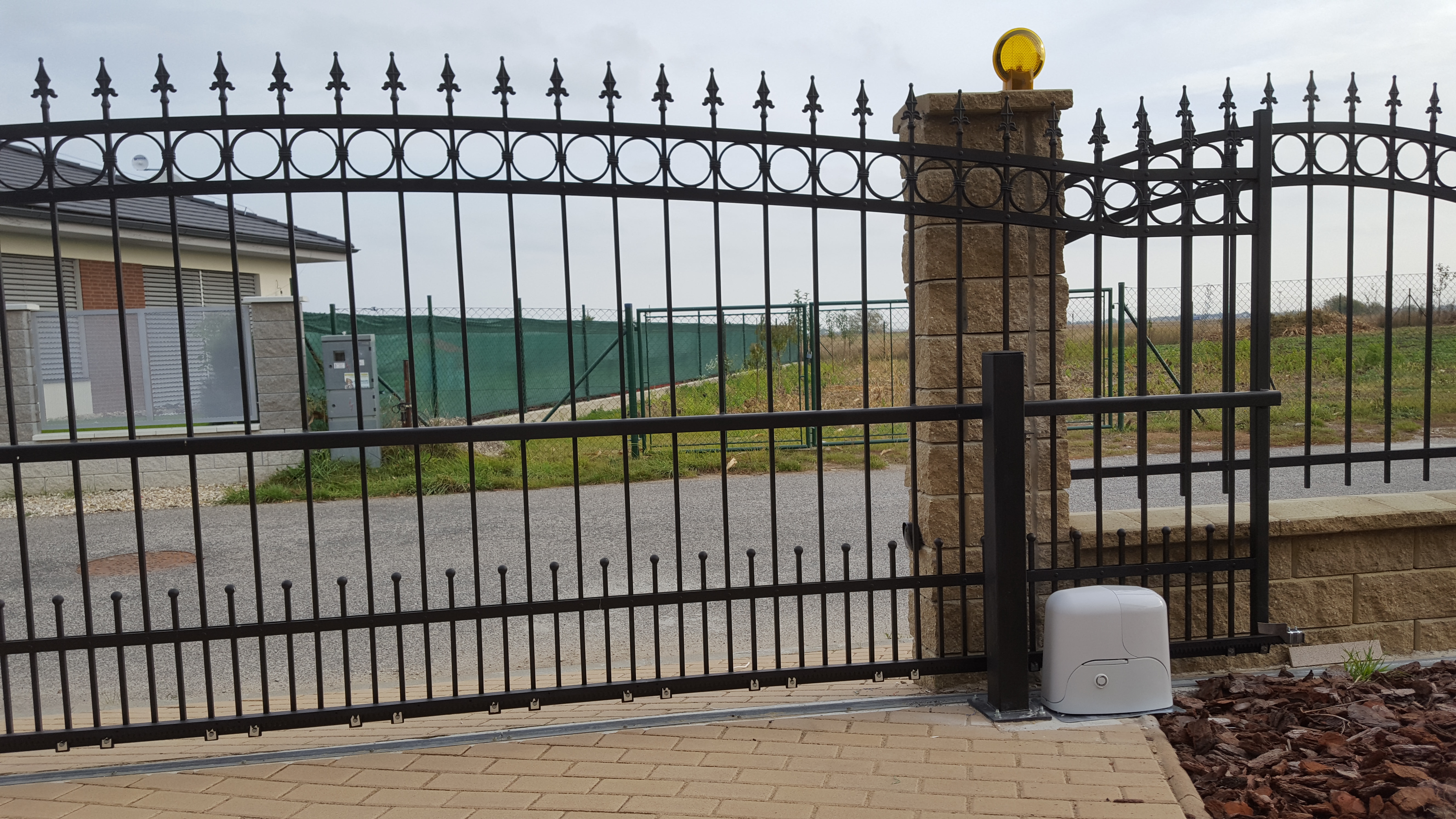 KEY SUN7324KS 1x SUN7324 (24V, 500W, 34Nm), 1x CT-10224,  2x SUB44R, 1 pár, FT-22, pre posuvnú bránu do 700kg,